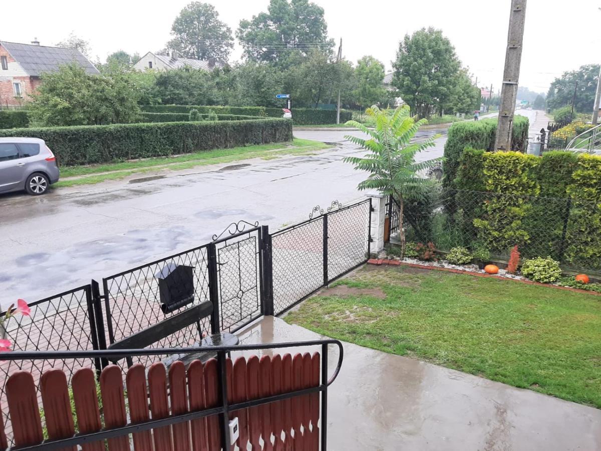 Jak W Domu Apartment Lubaczow Bagian luar foto